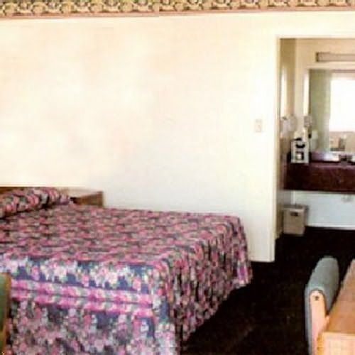Econo Lodge เบลตัน ห้อง รูปภาพ